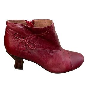 Miz Mooz Cranberry Red Ankle Boots Heel 9